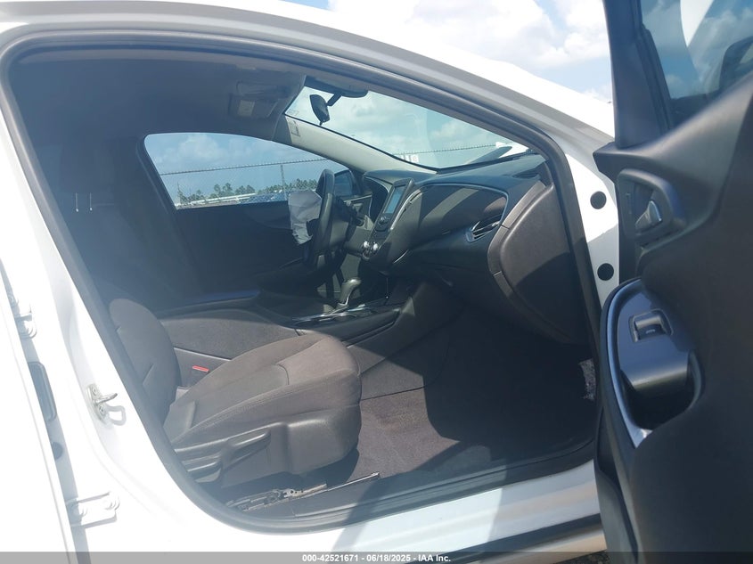 2017 CHEVROLET MALIBU VIN: 1G1ZE5ST2HF183755