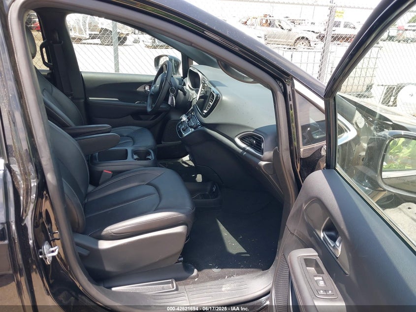 2025 CHRYSLER PACIFICA 3.6L V-6 DOHC, VVT, (VIN: 2C4RC1BG3SR532706