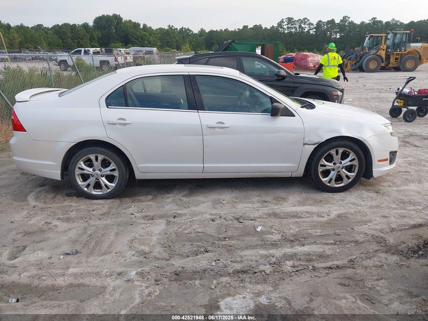 2012 FORD FUSION VIN: 3FAHP0HA9CR102371