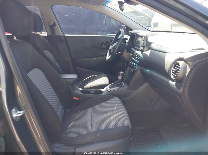 VIN KM8K22AA4MU617756 2021 HYUNDAI KONA SEL