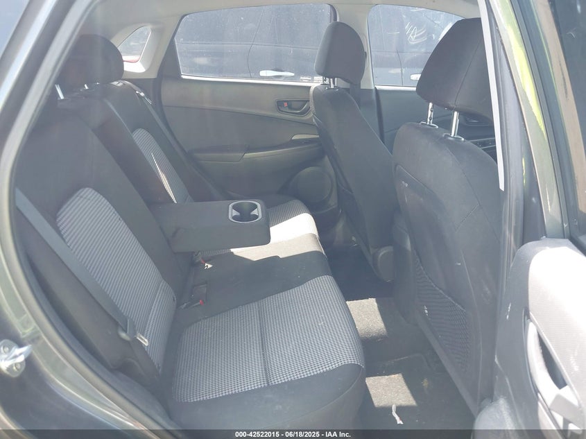 VIN KM8K22AA4MU617756 2021 HYUNDAI KONA SEL
