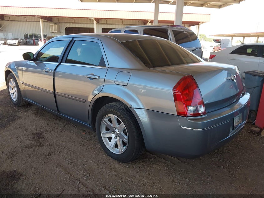 2006 CHRYSLER 300 VIN: 2C3KA53G26H488162