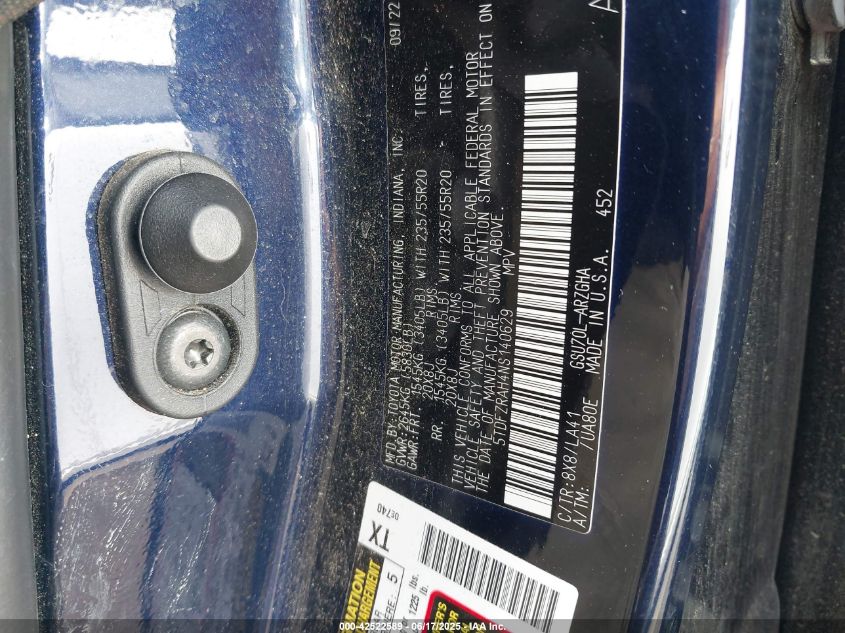 2022 Toyota Highlander - 5TDFZRAH4NS140629