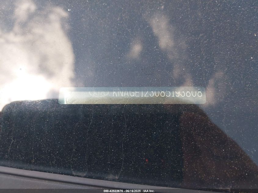 2008 Kia Optima Lx VIN: KNAGE123085193808 Lot: 42522676