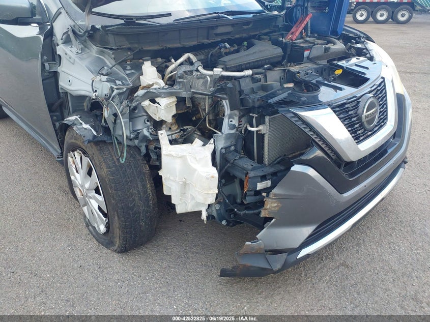 2018 NISSAN ROGUE VIN: JN8AT2MV9JW315024