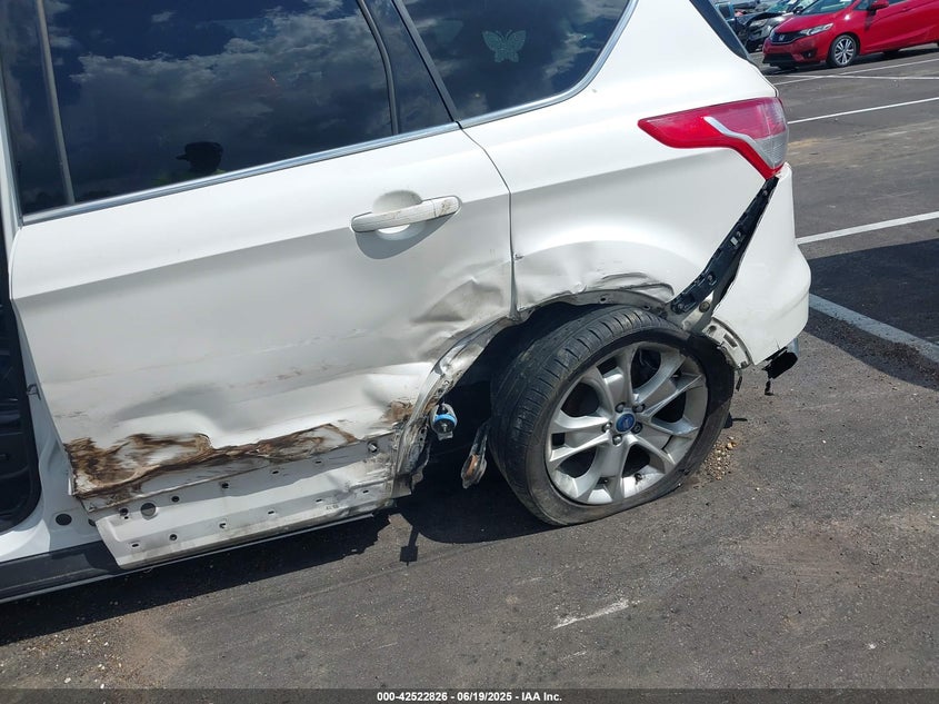 2014 FORD ESCAPE VIN: 1FMCU0J98EUA86815