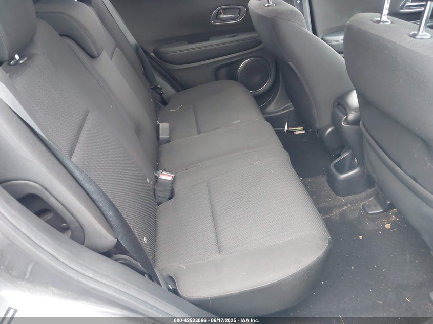 2018 HONDA HR-V VIN: 3CZRU6H57JG704394