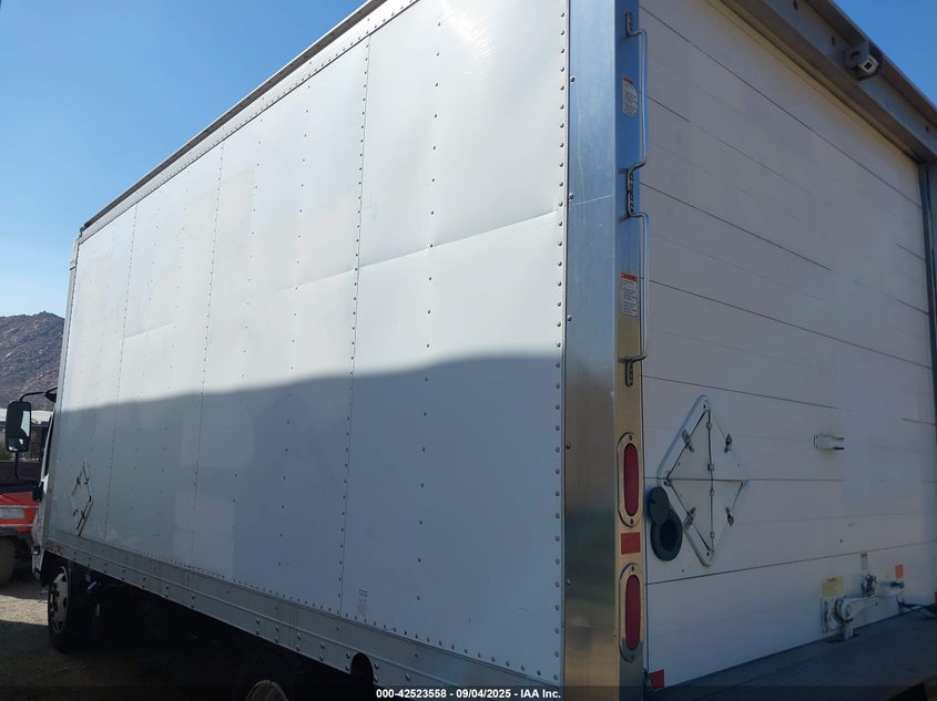 2011 Isuzu Dsl Reg null van diesel JALE5W168B7900649 photo #4