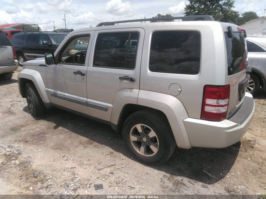 2008 JEEP LIBERTY VIN: 1J8GP28K38W156157
