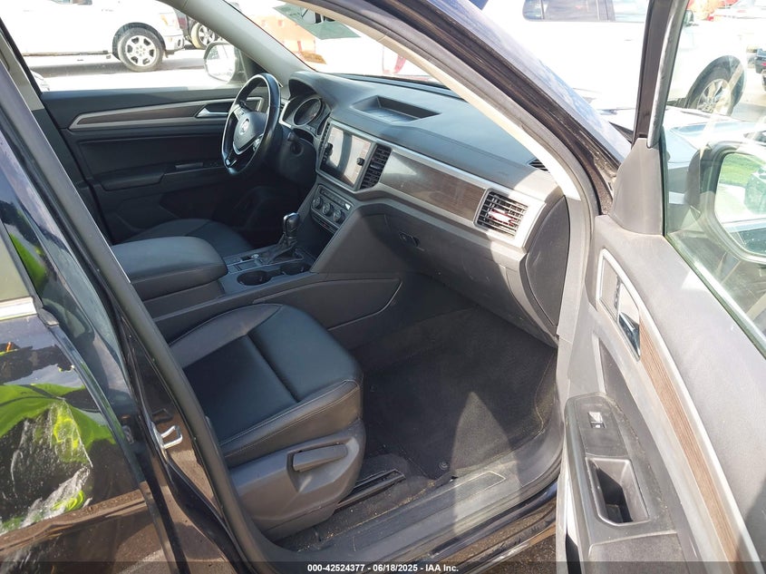 VIN 1V2WR2CA8KC561160 2019 VOLKSWAGEN ATLAS 3.6L V6 SE W/TECHNOLOGY