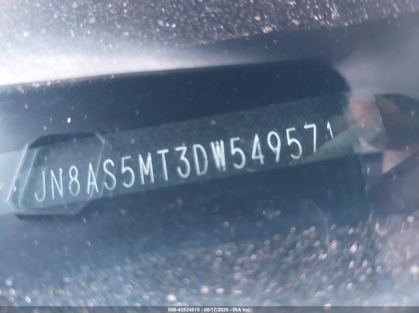 2013 NISSAN ROGUE S - JN8AS5MT3DW549571