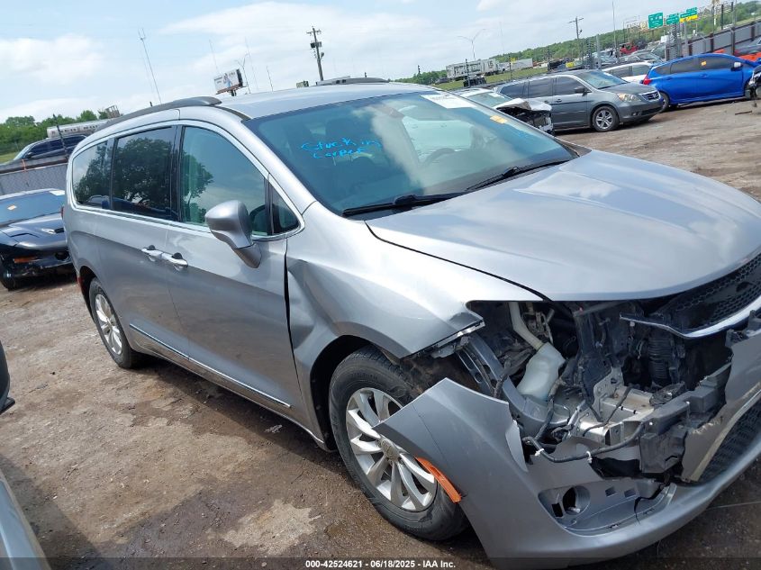 2017 Chrysler Pacifica Touring-L VIN: 2C4RC1BG1HR551439 Lot: 42524621