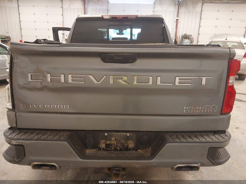 2021 CHEVROLET SILVERADO 1500 4WD  SHORT BED HIGH COUNTRY - 1GCUYHEL9MZ208634