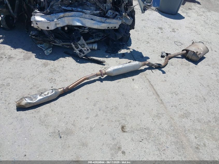 2005 Acura Rl 3.5 VIN: JH4KB16575C020312 Lot: 42524944