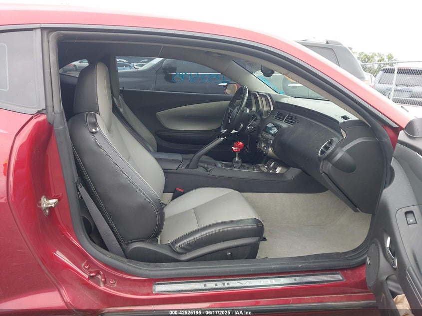 2010 CHEVROLET CAMARO VIN: 2G1FG1EV0A9198319