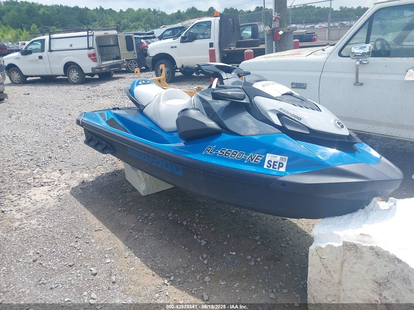 2020 SEADOO PERSONAL WATERCRAFT