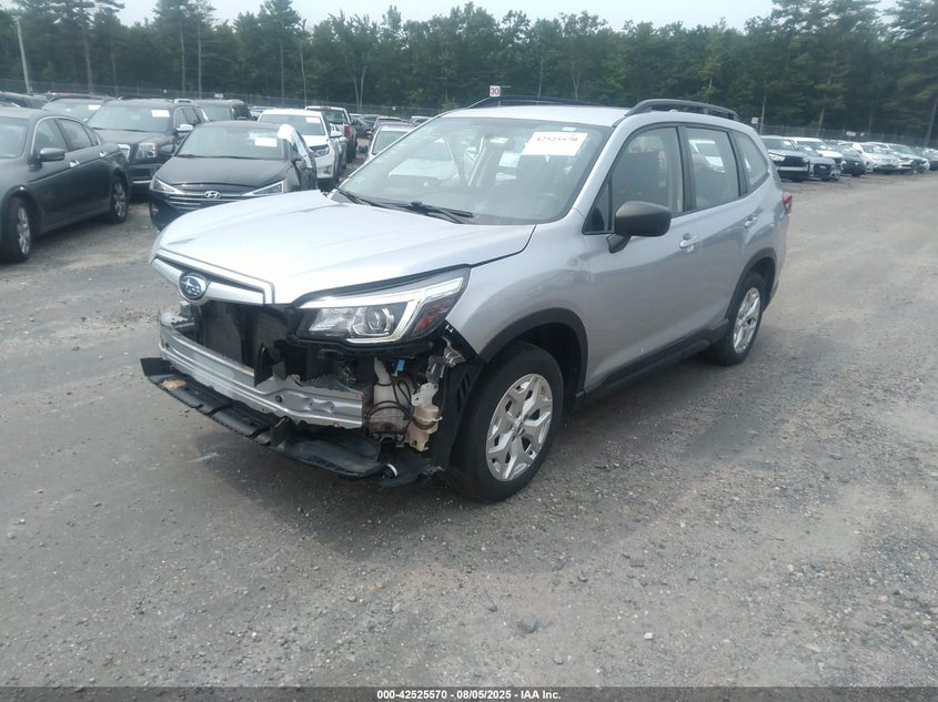 Vin: jf2skaccxkh480486, lot: 43018378, subaru forester 20192