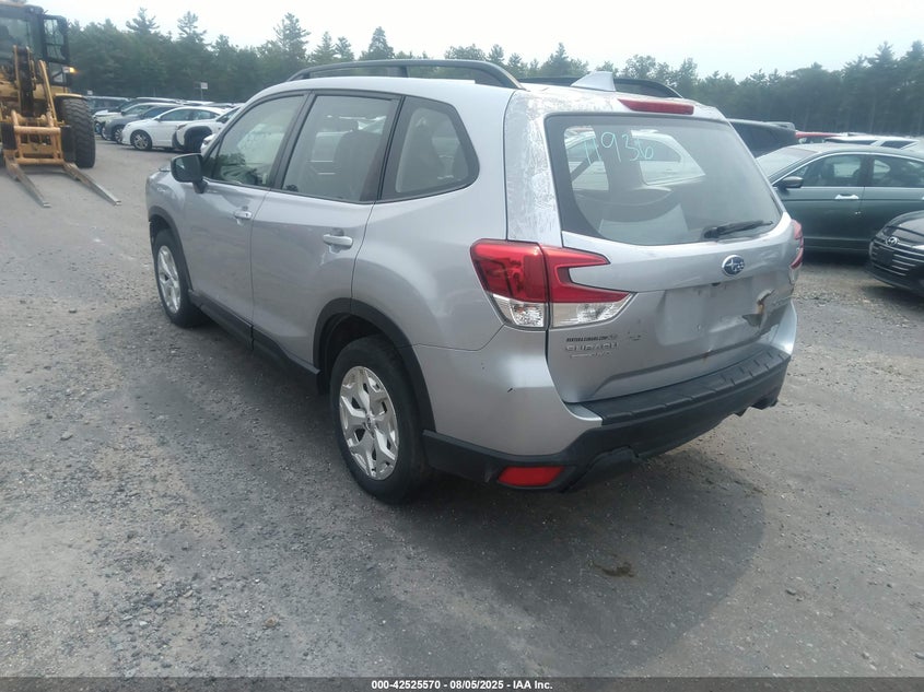 Vin: jf2skaccxkh480486, lot: 43018378, subaru forester 20193