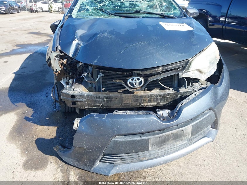 2014 TOYOTA COROLLA LE - 5YFBURHEXEP170316