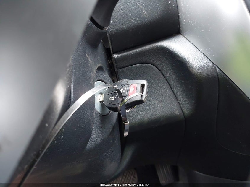 2017 NISSAN VERSA 1.6 SV - 3N1CN7AP5HK451547