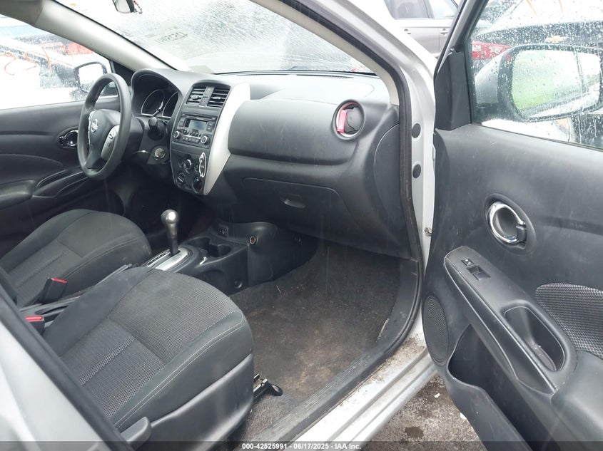 2017 NISSAN VERSA 1.6 SV - 3N1CN7AP5HK451547