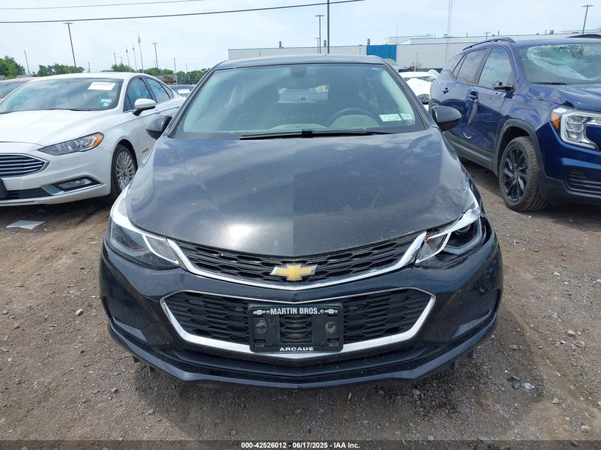 2018 CHEVROLET CRUZE LT AUTO - 1G1BE5SM5J7107070