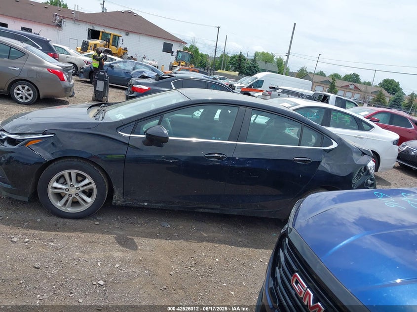 2018 CHEVROLET CRUZE LT AUTO - 1G1BE5SM5J7107070