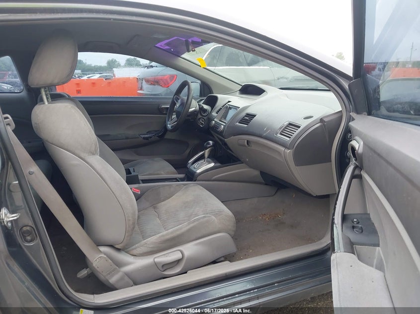2010 HONDA CIVIC VIN: 2HGFG1B61AH516329