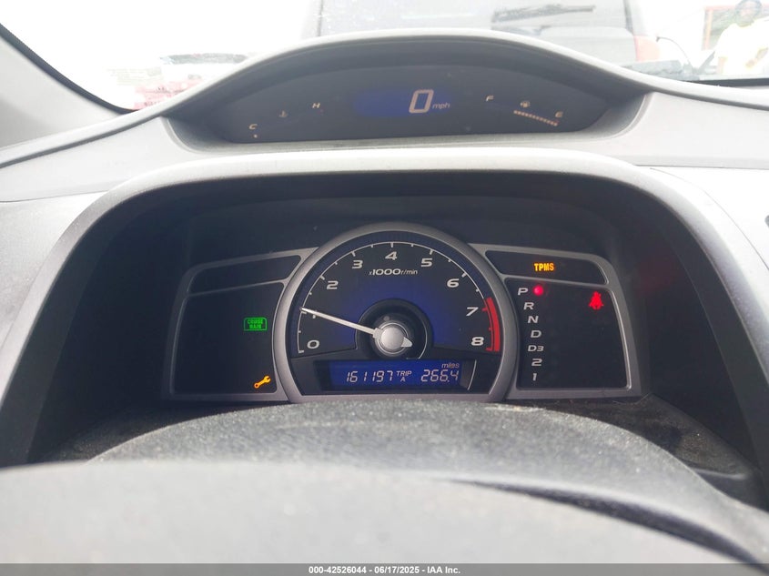 2010 HONDA CIVIC VIN: 2HGFG1B61AH516329