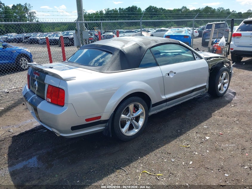 2008 FORD MUSTANG VIN: 1ZVHT85H385157895