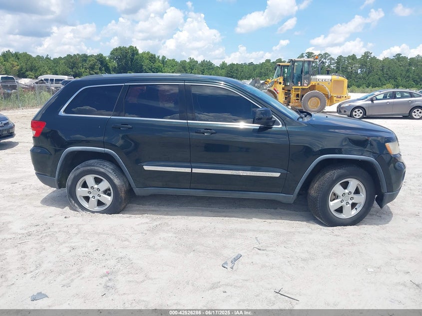 2013 JEEP GRAND CHEROKEE VIN: 1C4RJEAG1DC561311