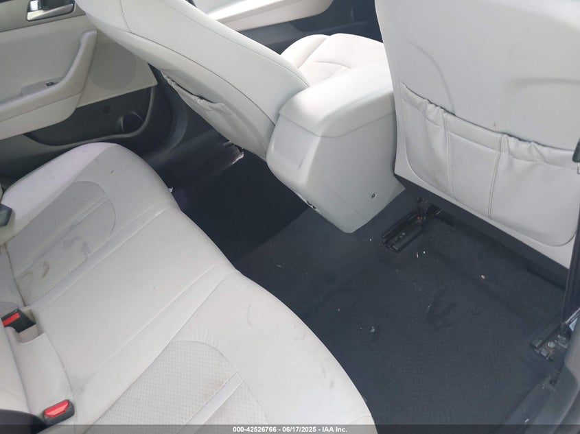 2016 HYUNDAI SONATA VIN: 5NPE24AF8GH289541