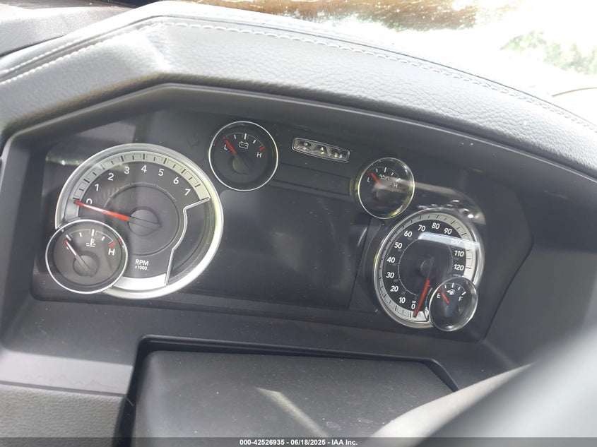 2013 RAM 1500 VIN: 1C6RR7MT7DS537511