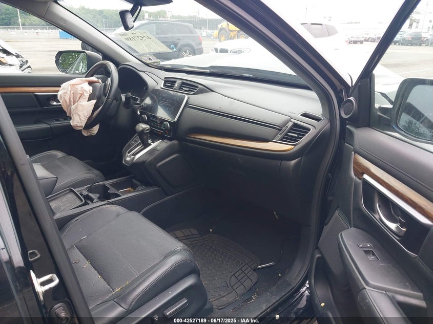 2017 HONDA CR-V VIN: 2HKRW2H85HH604833