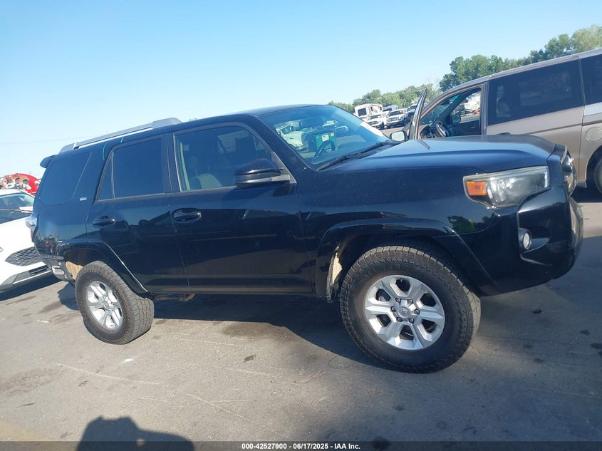 2014 TOYOTA 4RUNNER SR5 - JTEBU5JR9E5182780