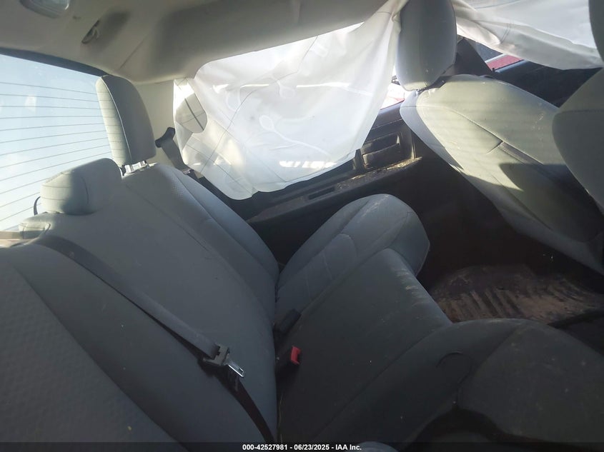 2016 RAM 1500 VIN: 1C6RR6KG2GS135853