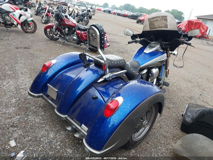 2010 KAWASAKI VN900 D - JKAVN2D19AA038340