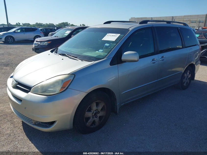 2004 Toyota Sienna Xle 5TDZA22C44S045985 photo #3