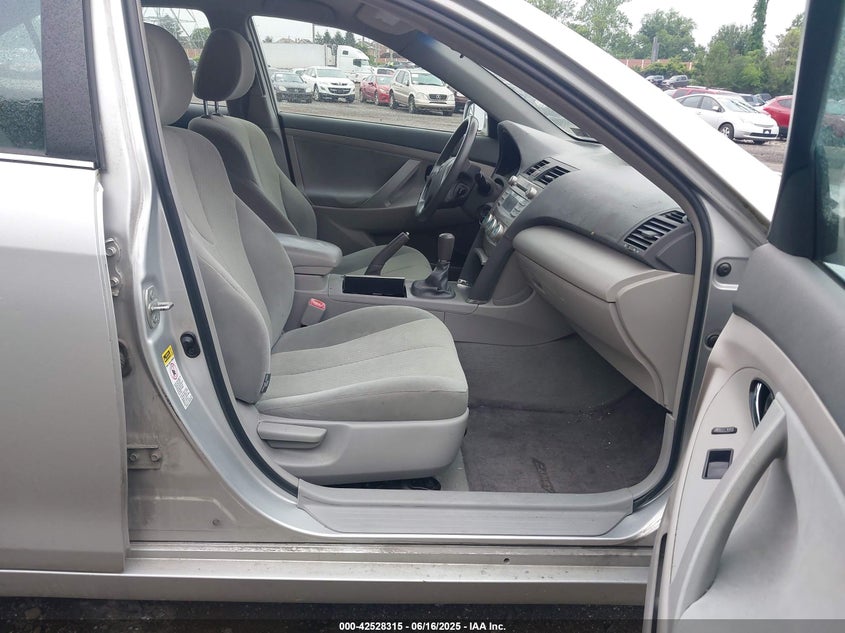 2009 TOYOTA CAMRY VIN: 4T1BE46KX9U811980
