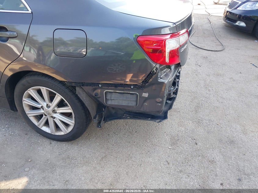 4T4BF1FK0ER370291 2014 TOYOTA CAMRY photo no. 20