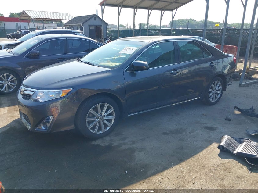 4T4BF1FK0ER370291 2014 TOYOTA CAMRY photo no. 2