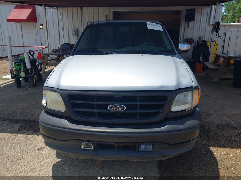 2001 Ford F-150 Harley-Davidson Edition/King Ranch Edition/Lariat/Xlt VIN: 1FTRW07W71KF19360 Lot: 42528746
