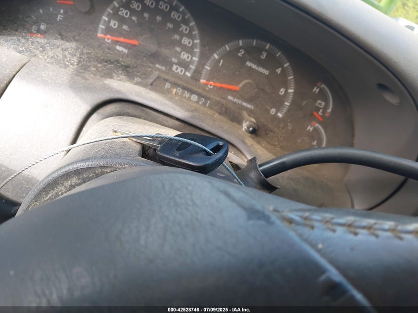 2001 Ford F-150 Harley-Davidson Edition/King Ranch Edition/Lariat/Xlt VIN: 1FTRW07W71KF19360 Lot: 42528746