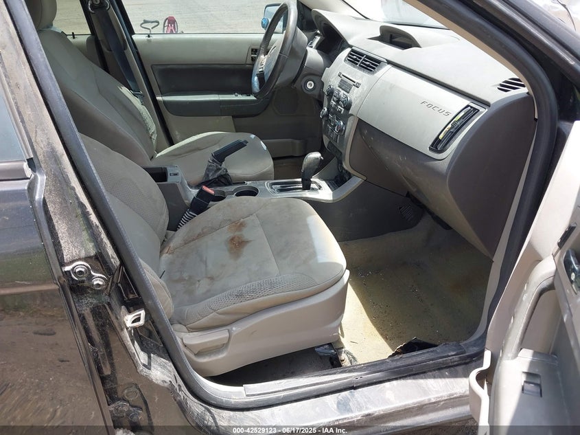 2008 FORD FOCUS VIN: 1FAHP35N28W227919