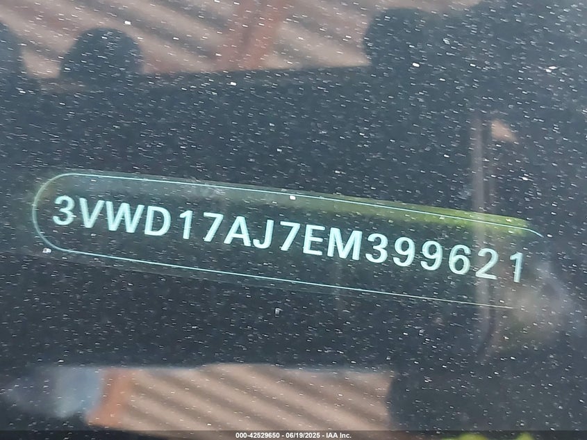 2014 VOLKSWAGEN JETTA 1.8T SE - 3VWD17AJ7EM399621