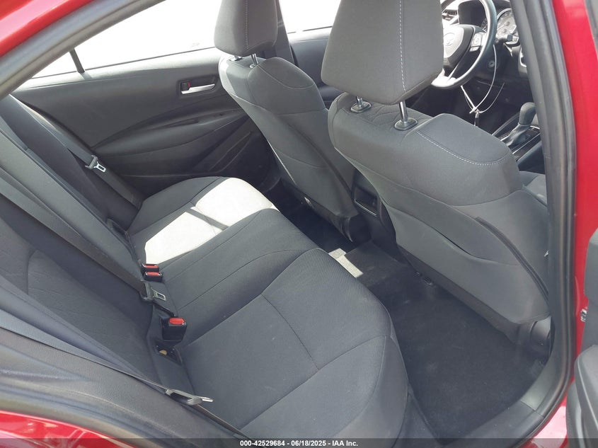 2020 Toyota Corolla Le VIN: 5YFEPRAE2LP123079 Lot: 42529684