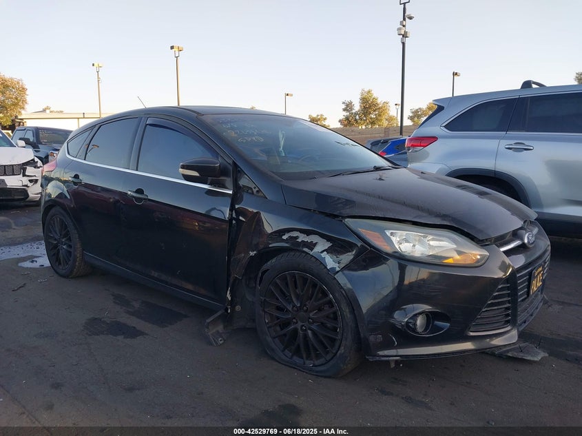 2014 FORD FOCUS TITANIUM - 1FADP3N28EL281730