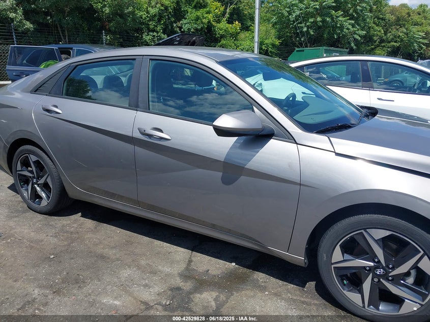 2023 HYUNDAI ELANTRA SEL - KMHLS4AG6PU592559