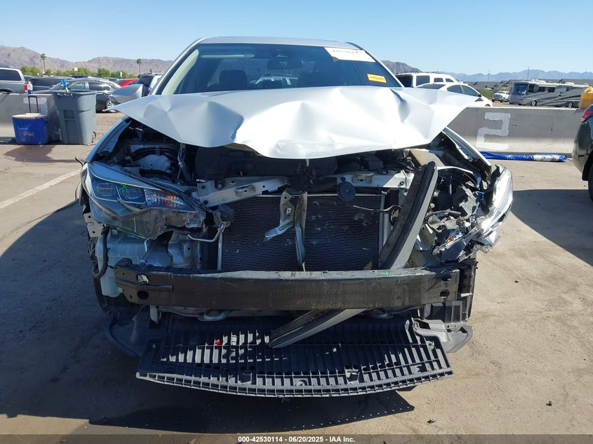 2017 TOYOTA COROLLA VIN: 2T1BURHE8HC939058