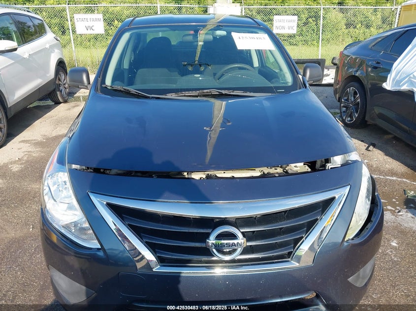 2015 NISSAN VERSA 1.6 S - 3N1CN7AP5FL841927